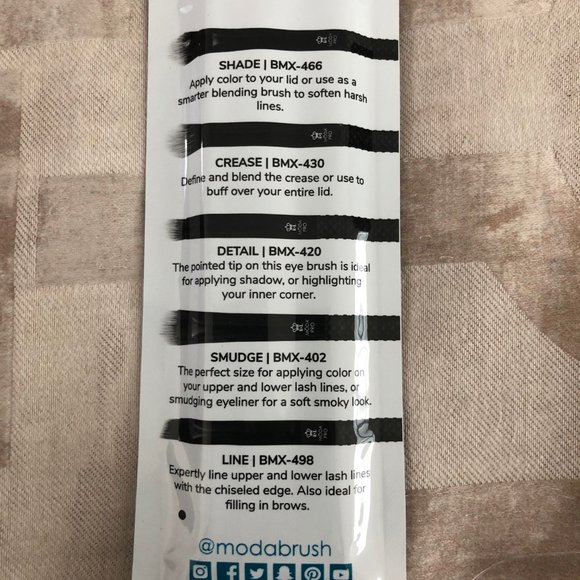 MODA PRO by Royal & Langnickel 5pc Deluxe Eye Kit - Picture 3 of 3